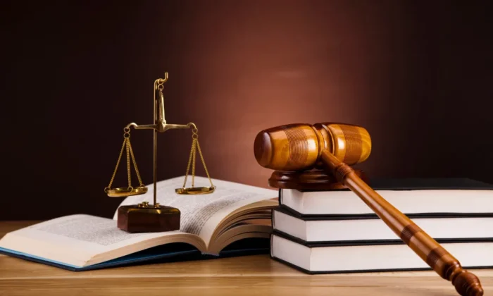 Sağlık Hizmetlerinde Tanıtım ve Bilgilendirme Faaliyetleri: 2023 ve 2025 Yönetmeliklerinin Karşılaştırmalı Değerlendirmesi